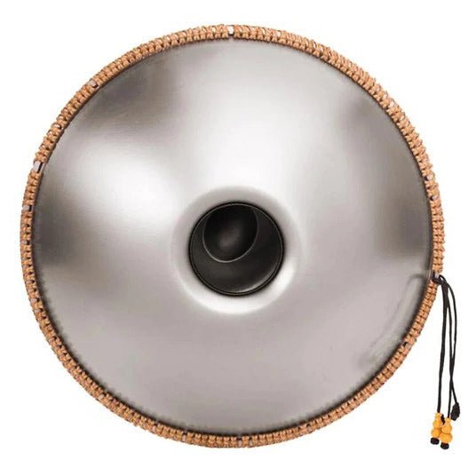 Dessous du handpan G Minor mandala CLAIRIÈRE : ouverture centrale (Gu) et bord tressé naturel – Kovapan