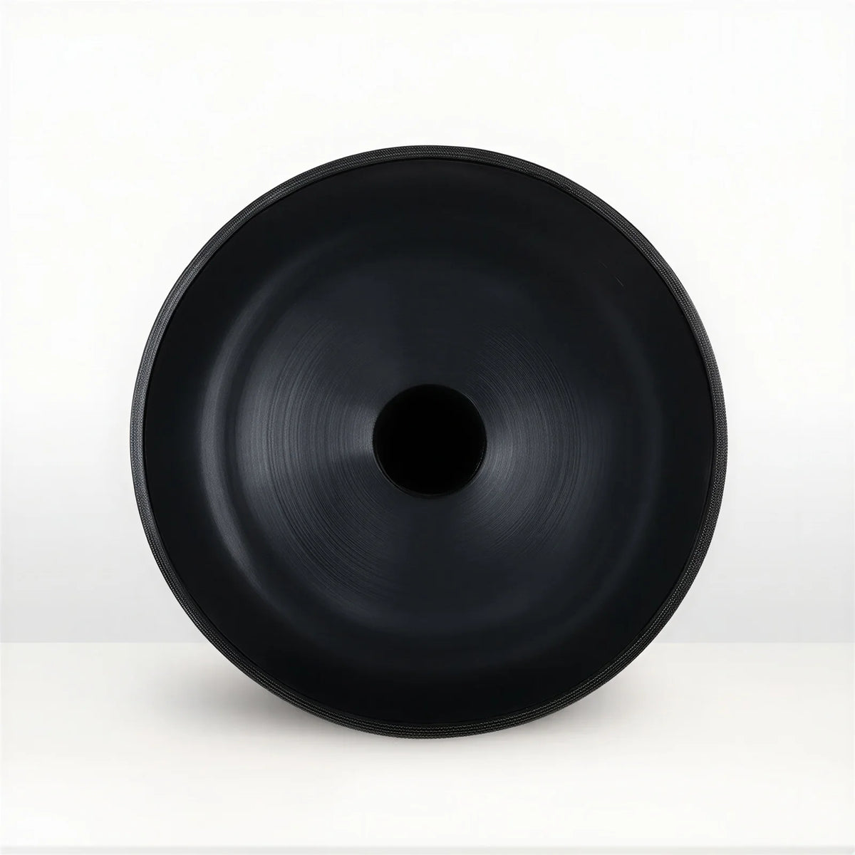 Handpan D Kurd Noir 432 Hz vue de dessous – Kovapan