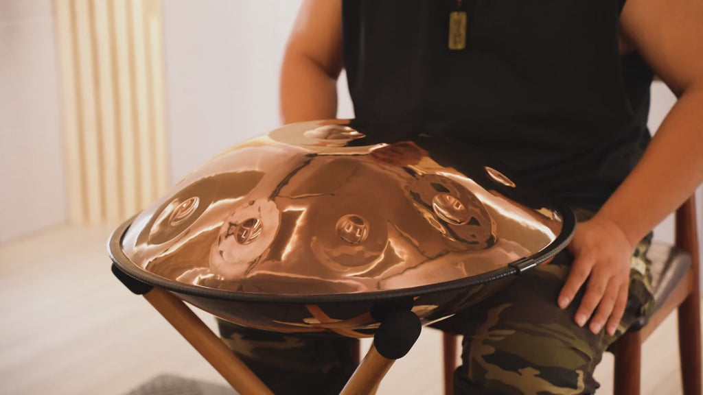 Vidéo de démonstration du handpan SOLAS en Ré Mineur Kurd – Kovapan