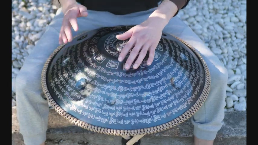 Vidéo de démonstration du handpan ONYX en Ré Mineur Kurd – Kovapan