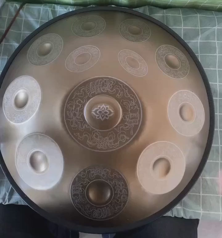 Vidéo de démonstration du handpan VERMEIL en Ré Mineur – Kovapan