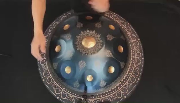 Vidéo de démonstration du handpan MANDALA ROYAL en Ré Mineur Kurd – Kovapan