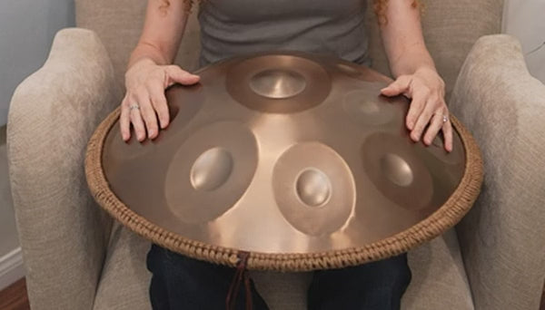 Vidéo de démonstration du handpan AURORA en Ré Mineur Kurd – Kovapan